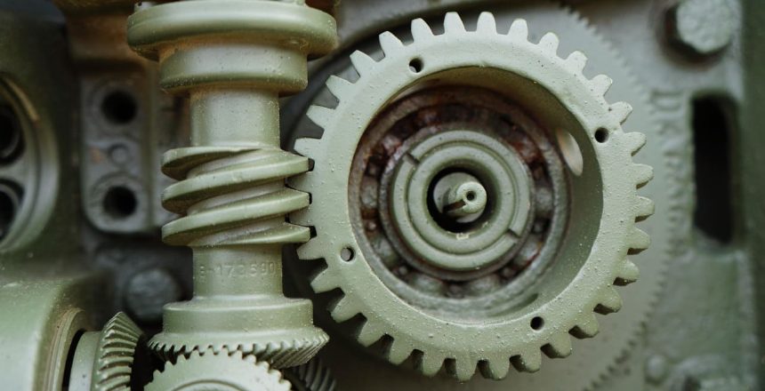 angelsover-gear-3290510_1280 (1)